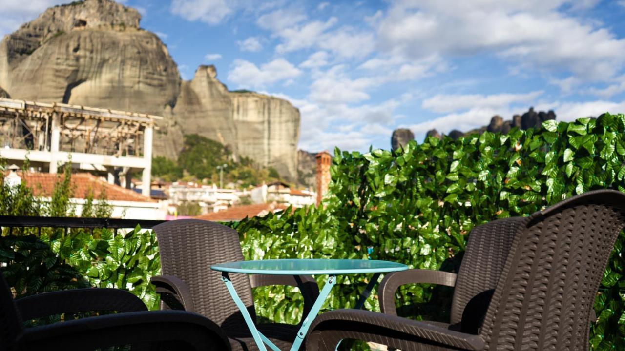Andromachis Moneto Residence Under Meteora Kalampaka Exteriör bild