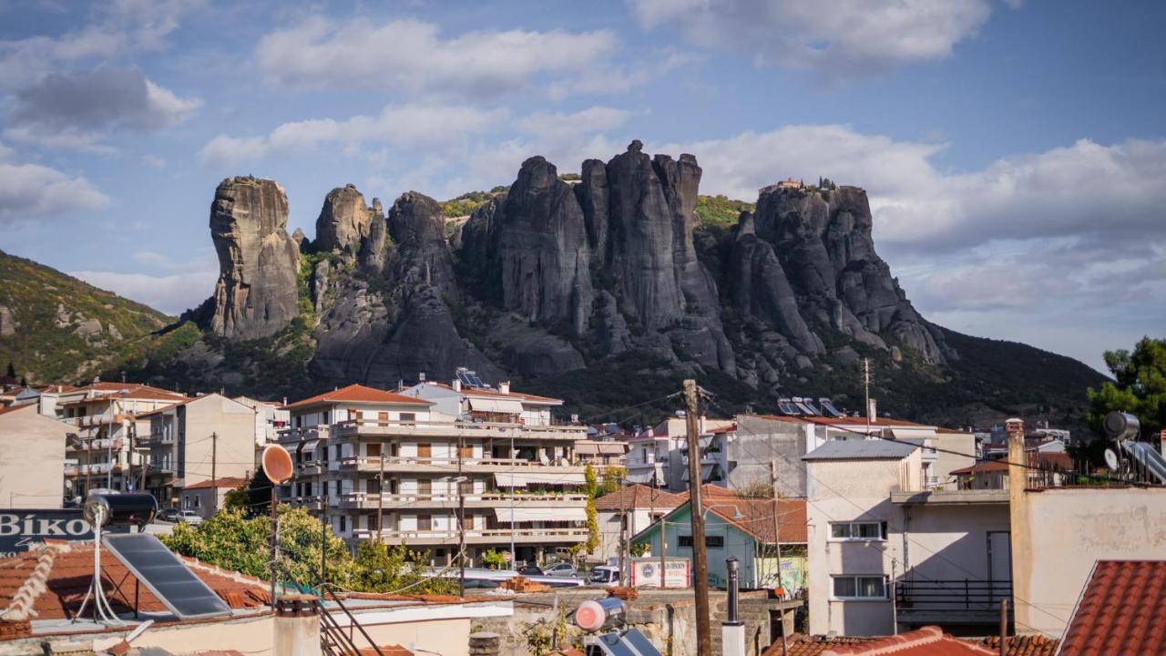Andromachis Moneto Residence Under Meteora Kalampaka Exteriör bild