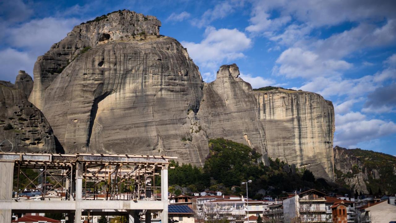 Andromachis Moneto Residence Under Meteora Kalampaka Exteriör bild